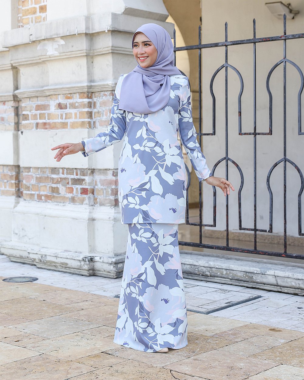NELLYSA KURUNG - INFINITY GREY