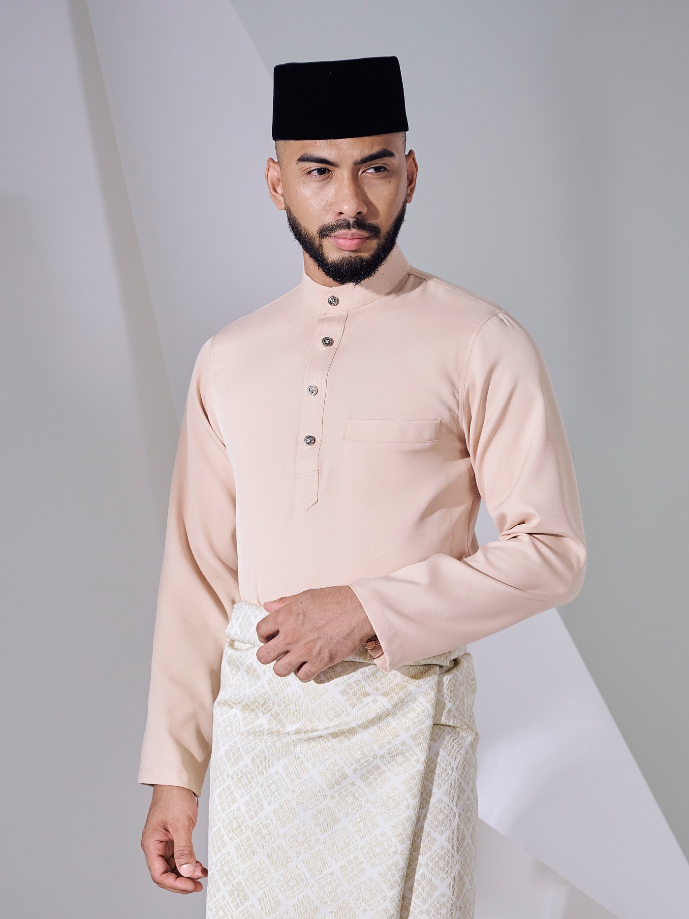 J.ARMANI EXCLUSIVE - IVORY NUDE