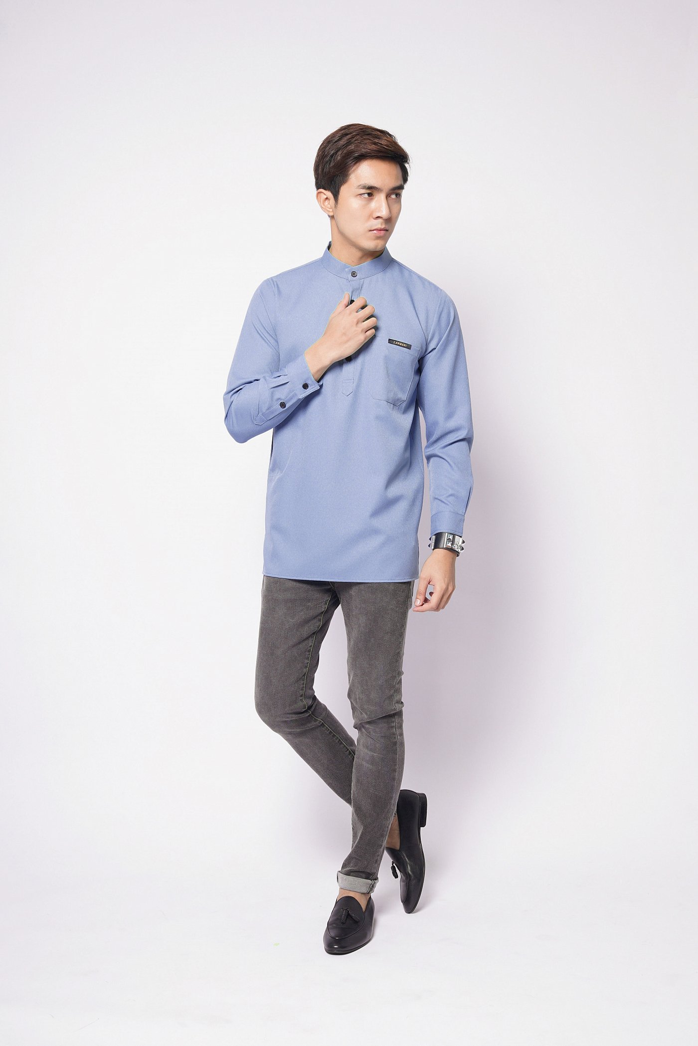 REMICO BUTTON - PARIS BLUE