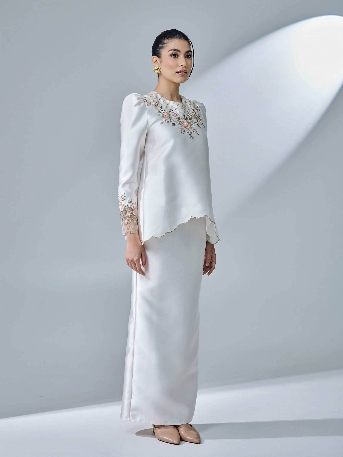 DIANY KURUNG - IVORY