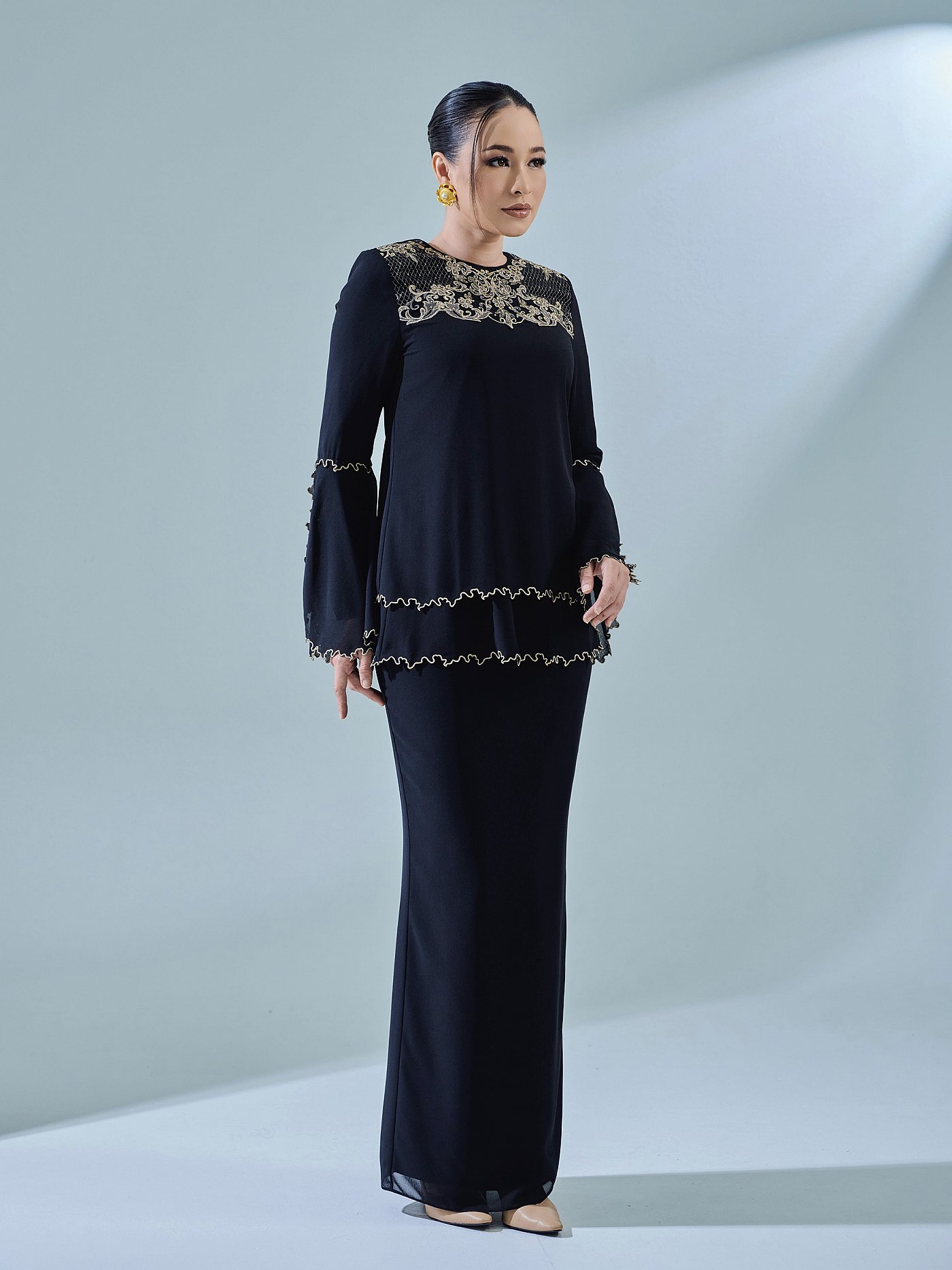 ISABELLA KURUNG - BLACK