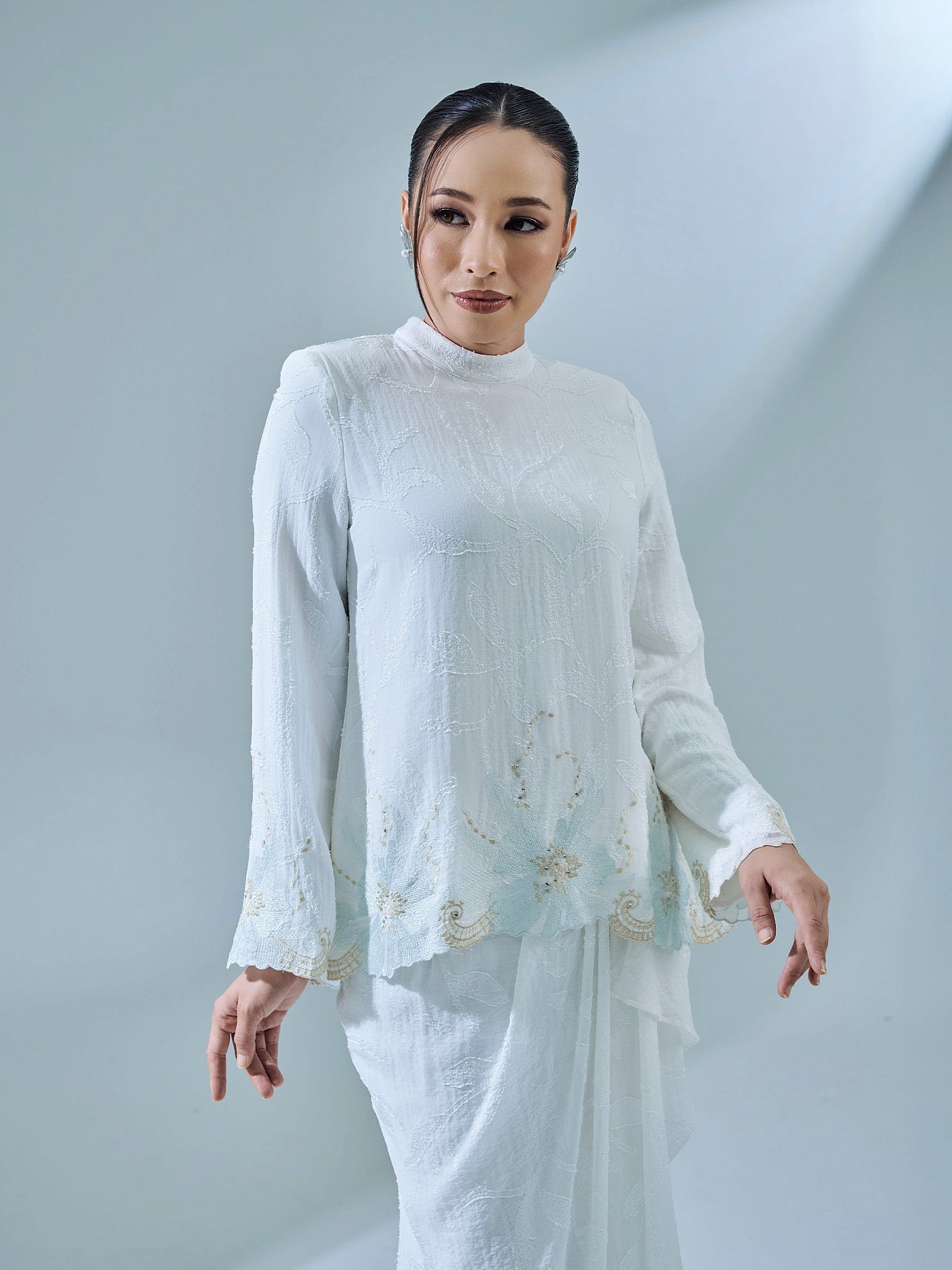 LESYA KURUNG - OFF WHITE