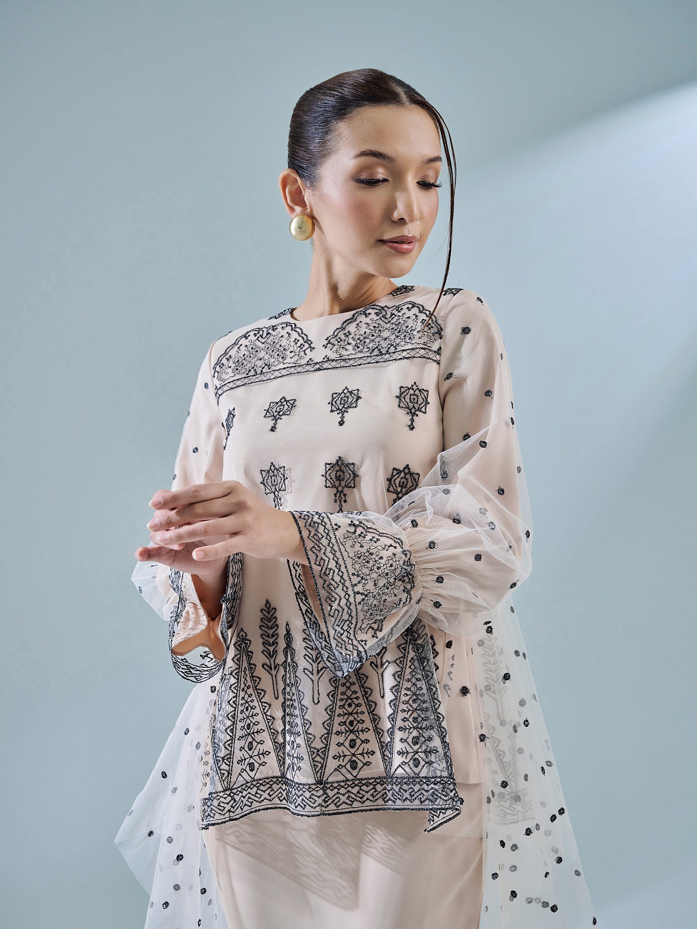 ELISSA KURUNG - GOLD