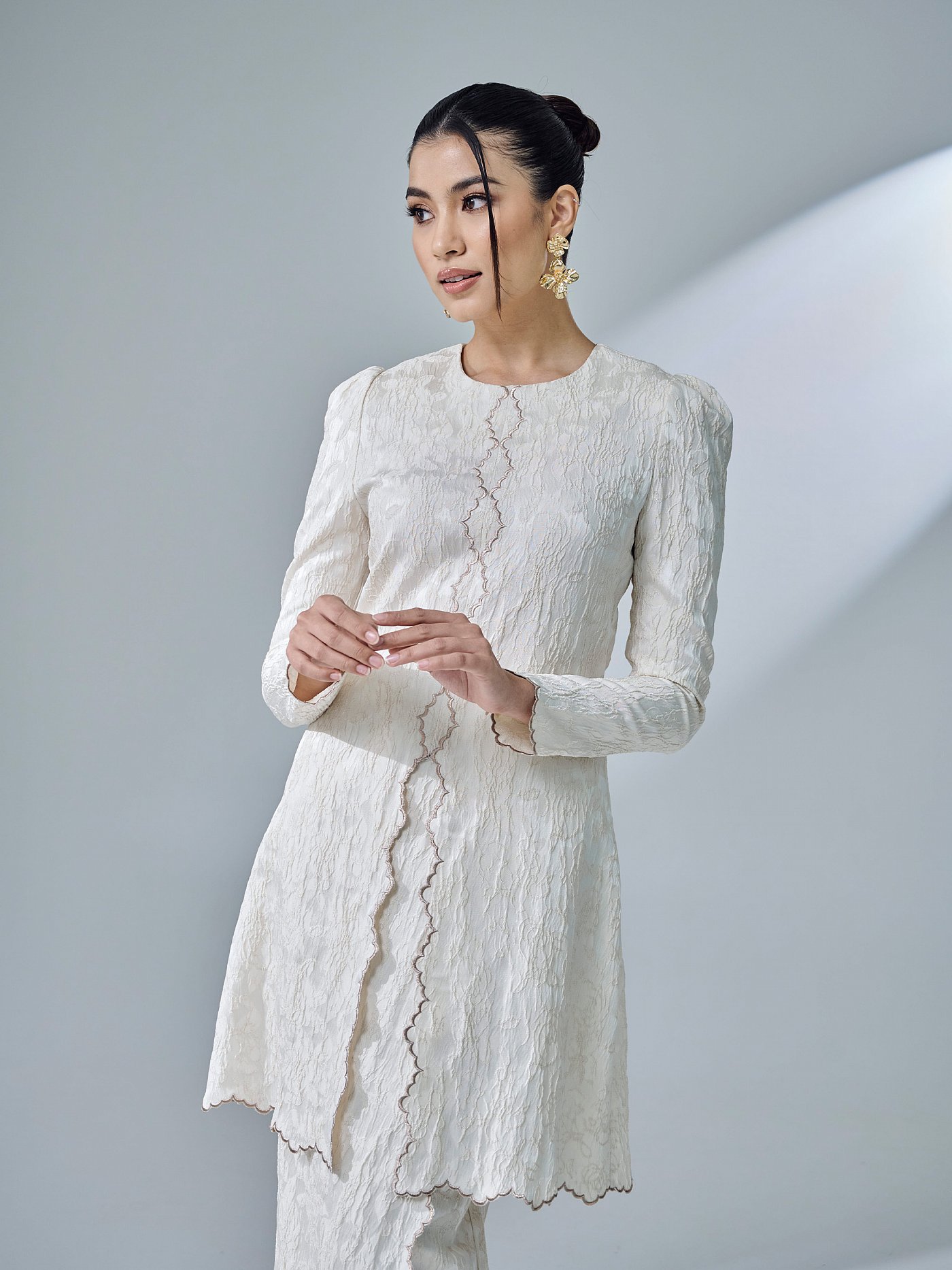 ISWANA KURUNG - IVORY