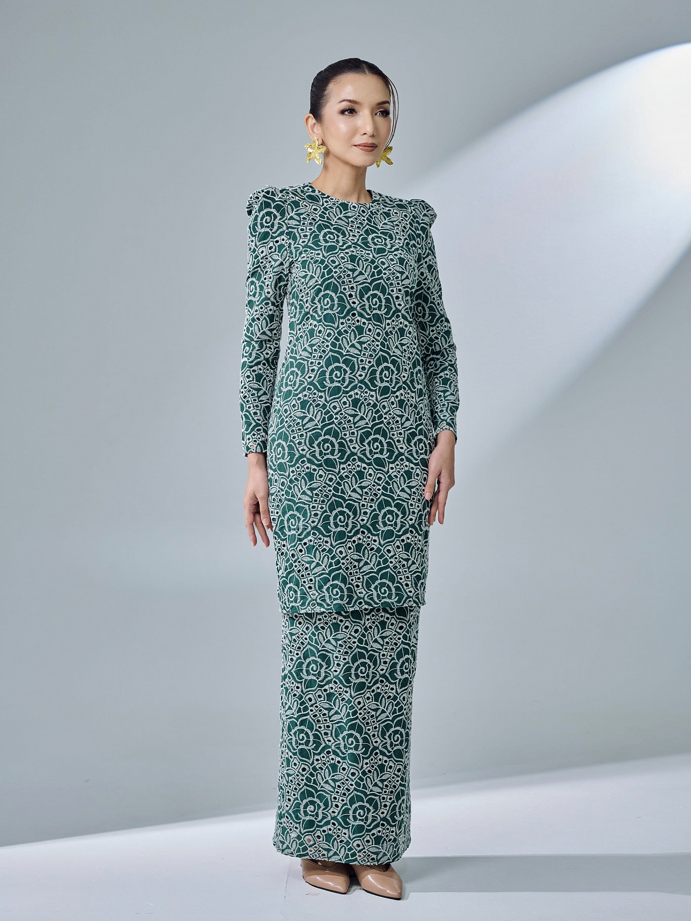 LAURYN KURUNG - EMERALD