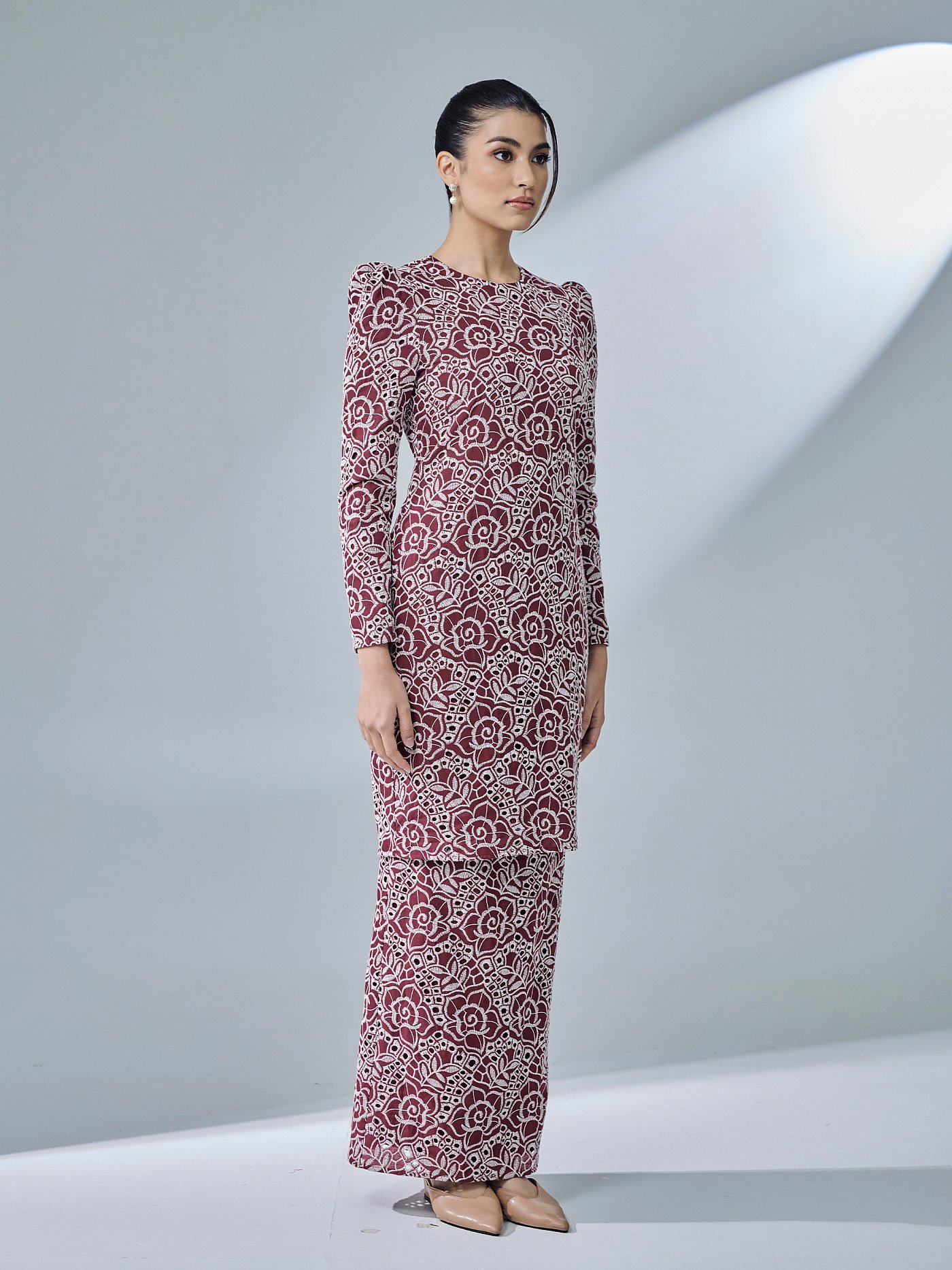 LAURYN KURUNG - BURGUNDY