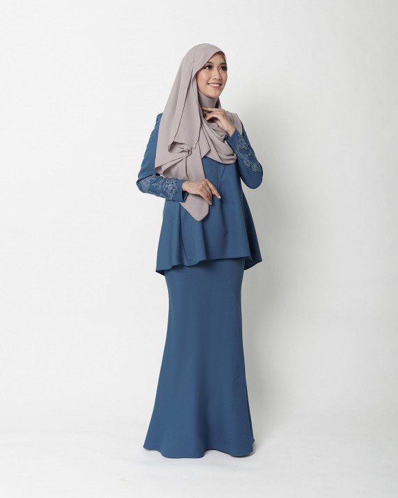 RIKELLE KURUNG - MIDNIGHT BLUE RIKELLE KURUNG - MIDNIGHT BLUE