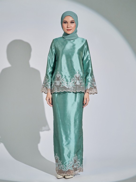 JUWITA KURUNG - AQUAMARINE JUWITA KURUNG - AQUAMARINE