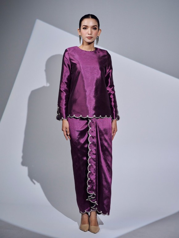 KAMILA KURUNG - MAGENTA PURPLE KAMILA KURUNG - MAGENTA PURPLE