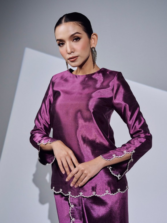 KAMILA KURUNG - MAGENTA PURPLE KAMILA KURUNG - MAGENTA PURPLE