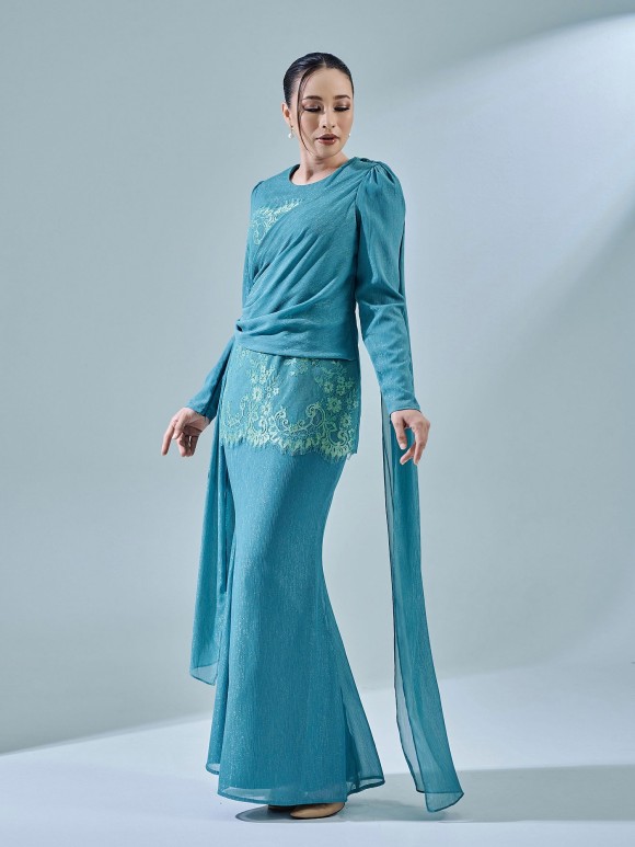 RESTIKA KURUNG - BLUE TURQUOISE RESTIKA KURUNG - BLUE TURQUOISE
