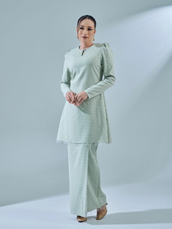 CELINA KURUNG - SAGE GREEN CELINA KURUNG - SAGE GREEN