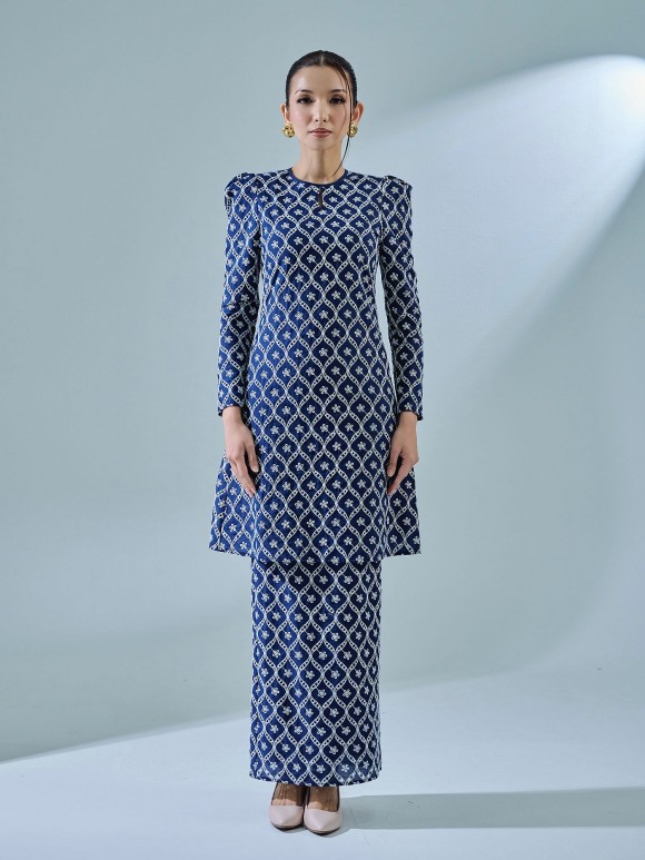 LEONA KURUNG - NAVY LEONA KURUNG - NAVY