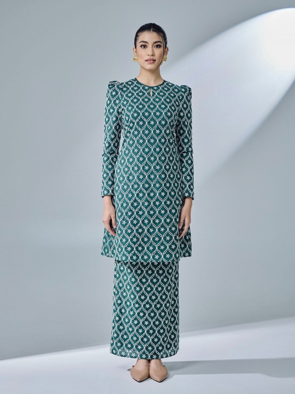 LEONA KURUNG - EMERALD LEONA KURUNG - EMERALD