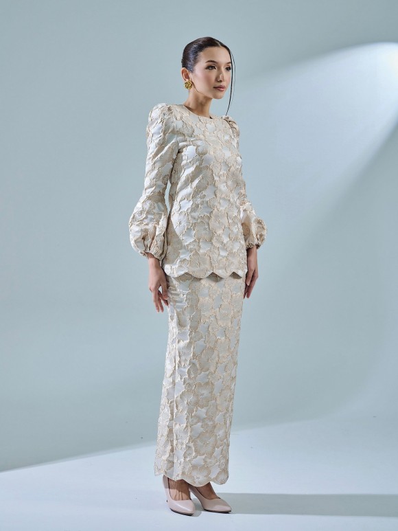 NURITA KURUNG - CHAMPAGNE NURITA KURUNG - CHAMPAGNE