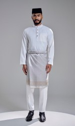 KHAREEF BAJU MELAYU - OFF WHITE KHAREEF BAJU MELAYU - OFF WHITE