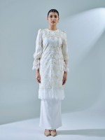 ESKARIA KURUNG - OFF WHITE ESKARIA KURUNG - OFF WHITE