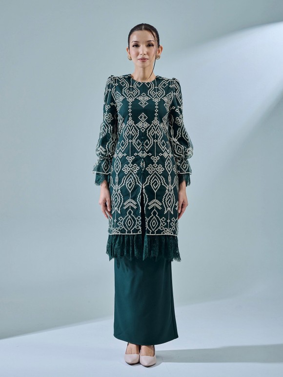ESKARIA KURUNG - EMERALD ESKARIA KURUNG - EMERALD