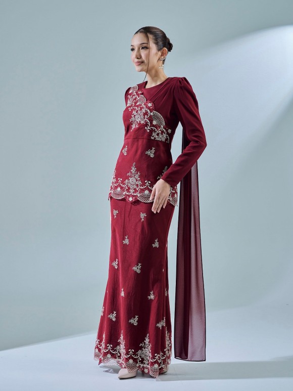 KAREENA KURUNG - MAROON KAREENA KURUNG - MAROON