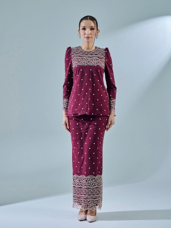 GIANA KURUNG - BURGUNDY GIANA KURUNG - BURGUNDY