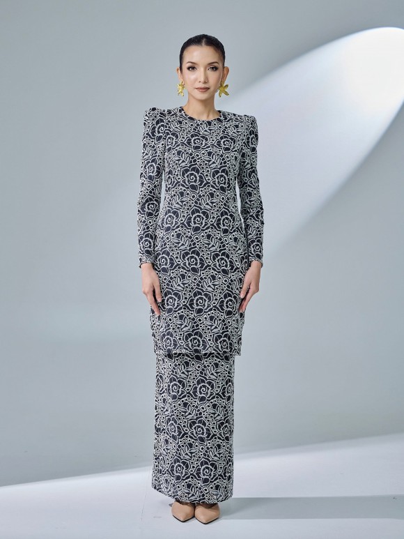 LAURYN KURUNG - BLACK LAURYN KURUNG - BLACK