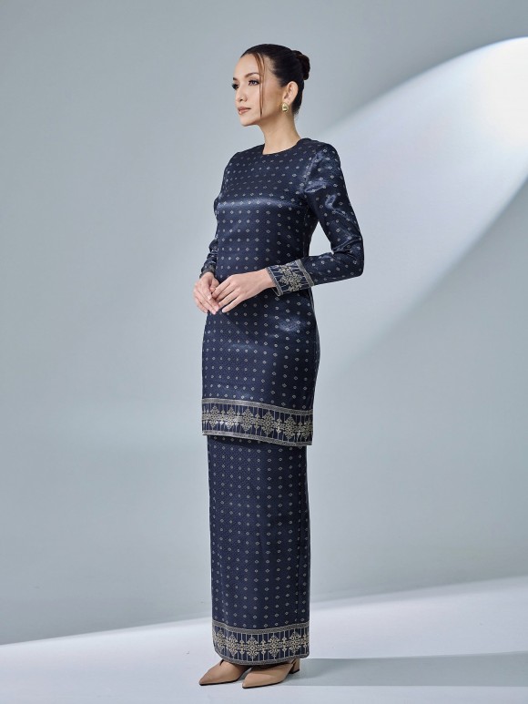 JAMILA KURUNG - NAVY JAMILA KURUNG - NAVY