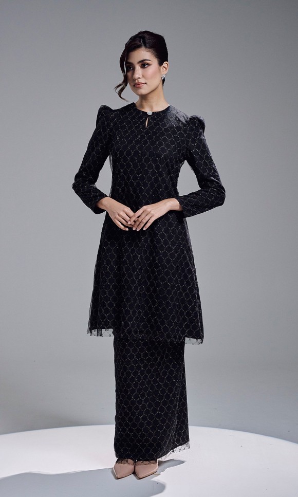 CELINE KURUNG - BLACK CELINE KURUNG - BLACK