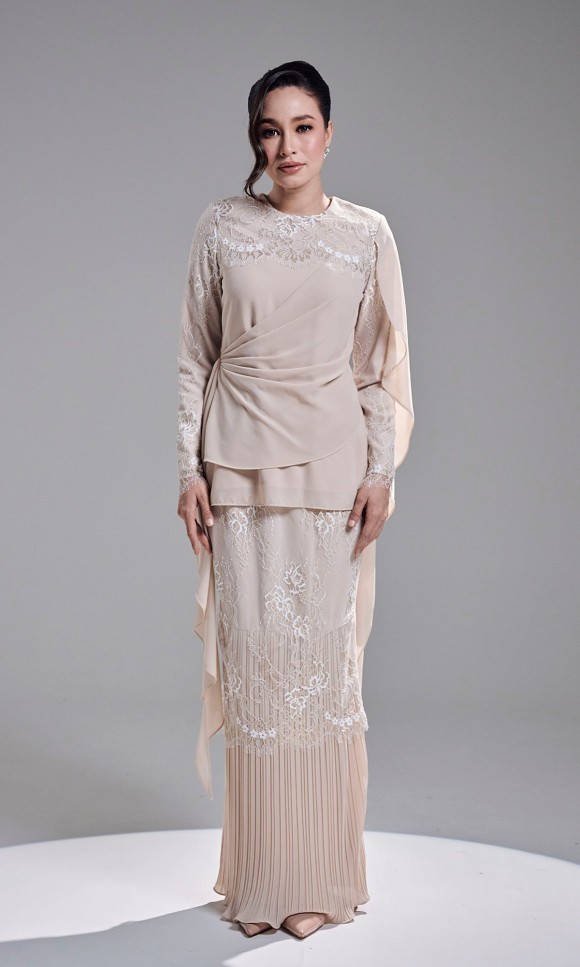 ESRIANA KURUNG - CHAMPAGNE ESRIANA KURUNG - CHAMPAGNE