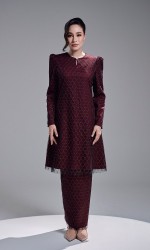 CELINE KURUNG - MAROON CELINE KURUNG - MAROON