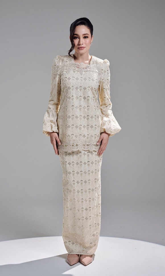 SHAZA KURUNG - CHAMPAGNE SHAZA KURUNG - CHAMPAGNE