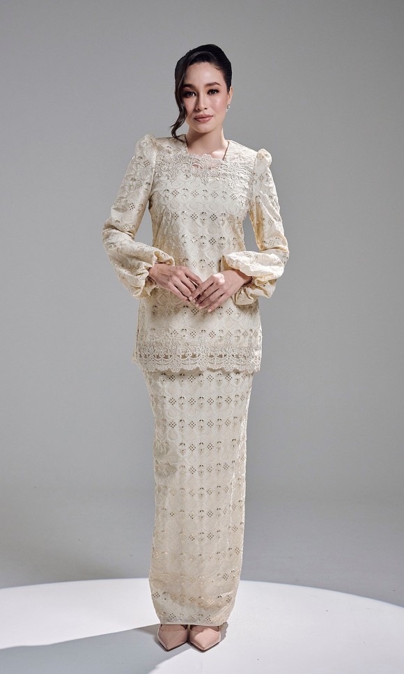 SHAZA KURUNG - CHAMPAGNE SHAZA KURUNG - CHAMPAGNE