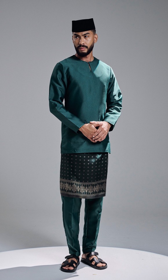 AZRAVI BAJU MELAYU - DARK GREEN AZRAVI BAJU MELAYU - DARK GREEN