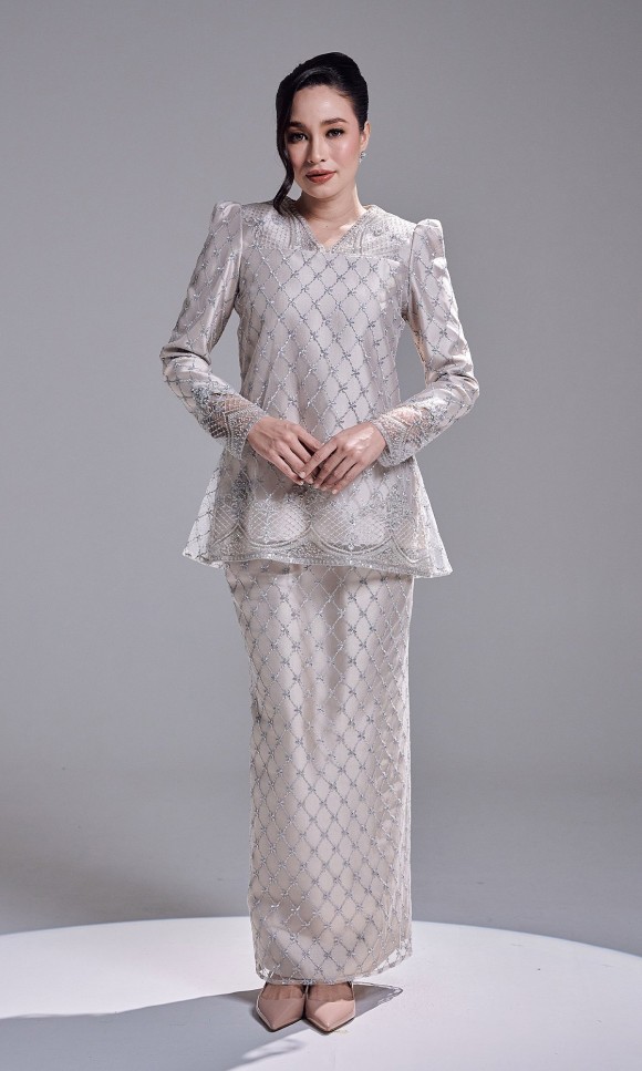 MAHARANI KURUNG - CHAMPAGNE MAHARANI KURUNG - CHAMPAGNE