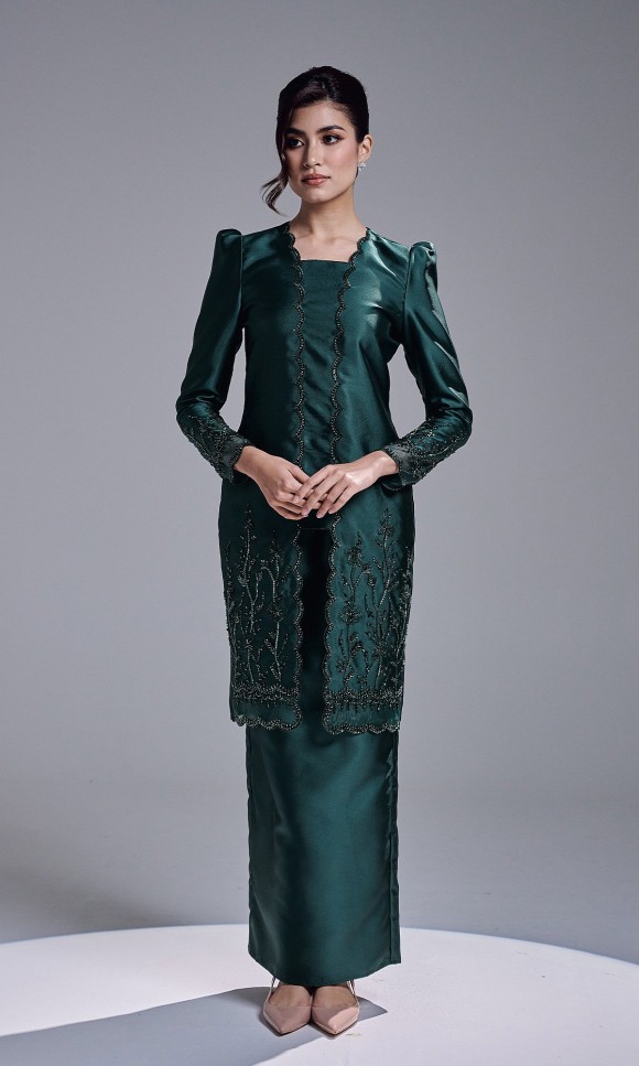 HAATIYA KURUNG - DARK EMERALD HAATIYA KURUNG - DARK EMERALD