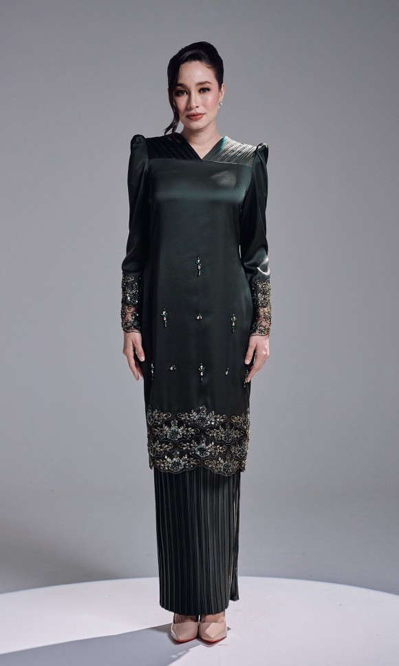 LUNAYA KURUNG - DARK OLIVE LUNAYA KURUNG - DARK OLIVE