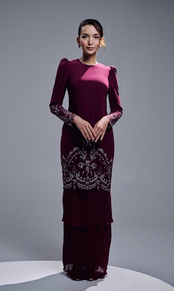 ZENIA KURUNG - BURGUNDY ZENIA KURUNG - BURGUNDY
