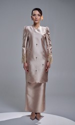 NAZIRA KURUNG - CHAMPAGNE NAZIRA KURUNG - CHAMPAGNE