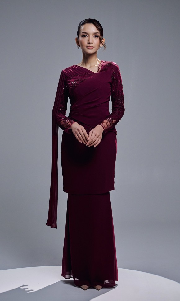 VERIANA KURUNG - BURGUNDY VERIANA KURUNG - BURGUNDY