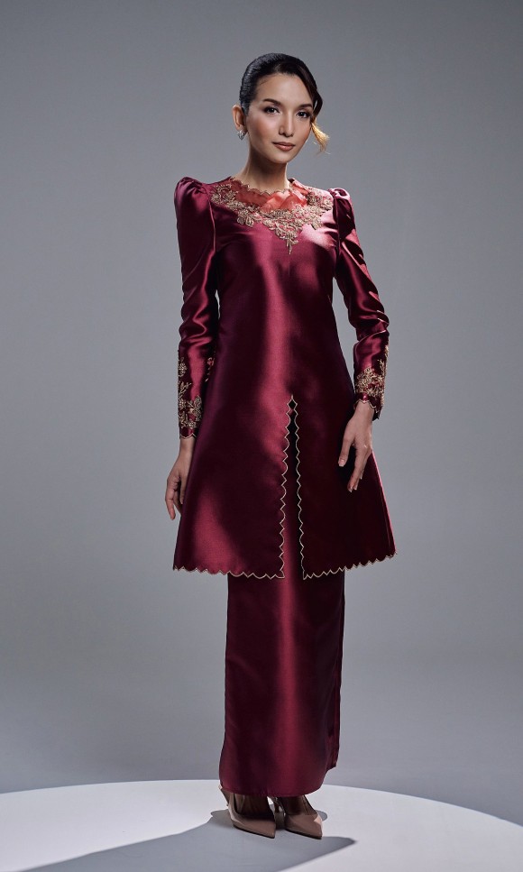 DARIYA KURUNG - BURGUNDY DARIYA KURUNG - BURGUNDY