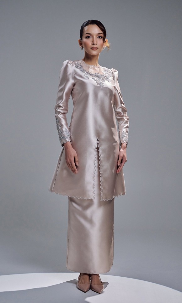 DARIYA KURUNG - CHAMPAGNE DARIYA KURUNG - CHAMPAGNE