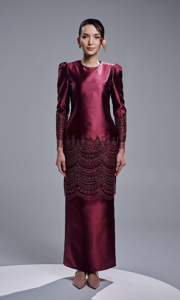 DAHLIA KURUNG - BURGUNDY DAHLIA KURUNG - BURGUNDY