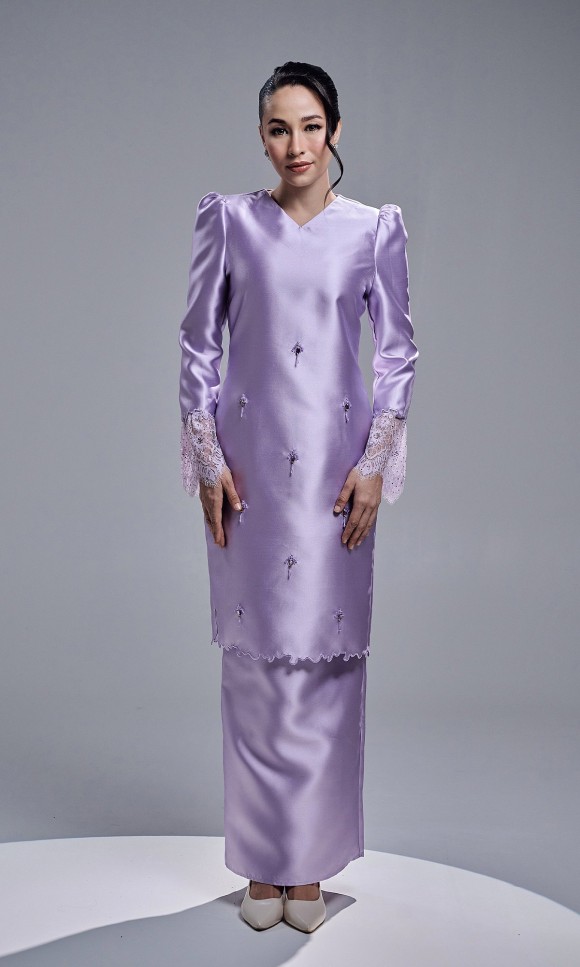 NAZIRA KURUNG - LILAC PURPLE NAZIRA KURUNG - LILAC PURPLE