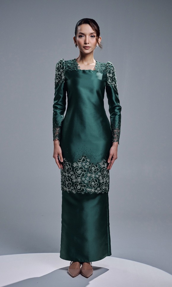 CALIS KURUNG - EMERALD CALIS KURUNG - EMERALD