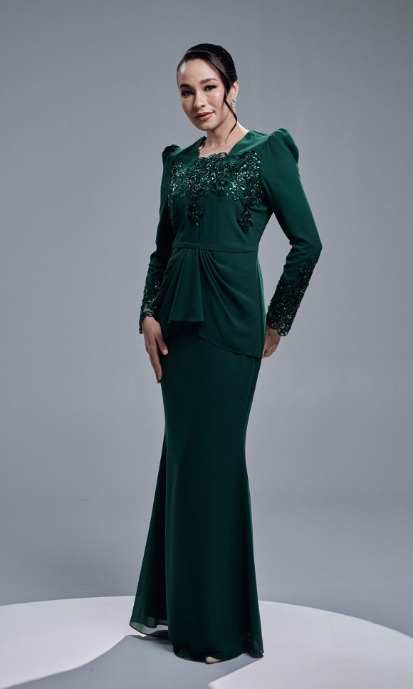 ASRIVIA DRESS - EMERALD ASRIVIA DRESS - EMERALD