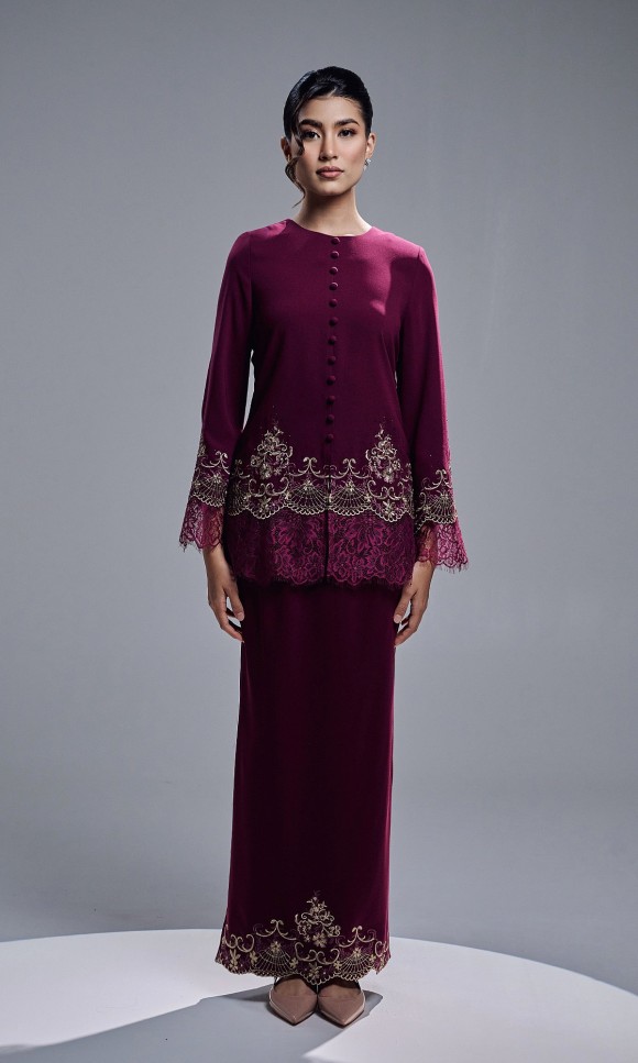 CAMERIA KURUNG - BURGUNDY CAMERIA KURUNG - BURGUNDY