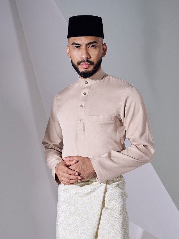 J.ARMANI EXCLUSIVE - NUDE BROWN J.ARMANI EXCLUSIVE - NUDE BROWN