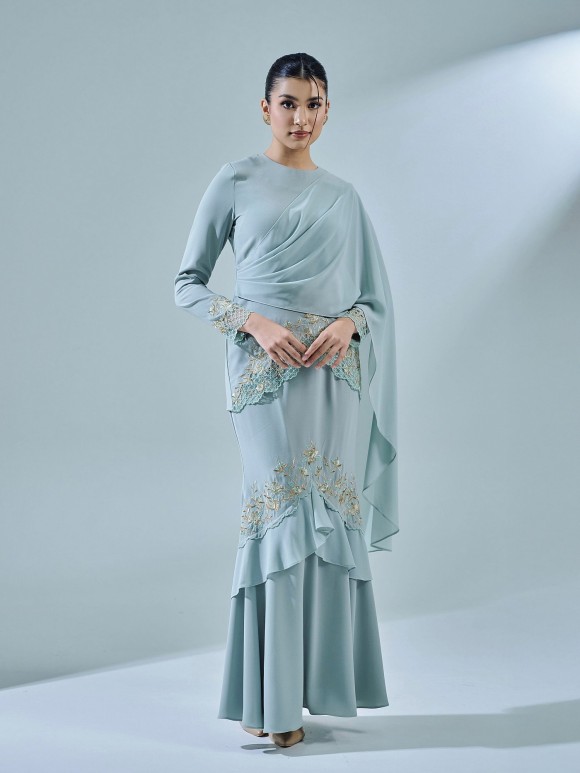 ARIANA KURUNG - DUSTY GREEN ARIANA KURUNG - DUSTY GREEN