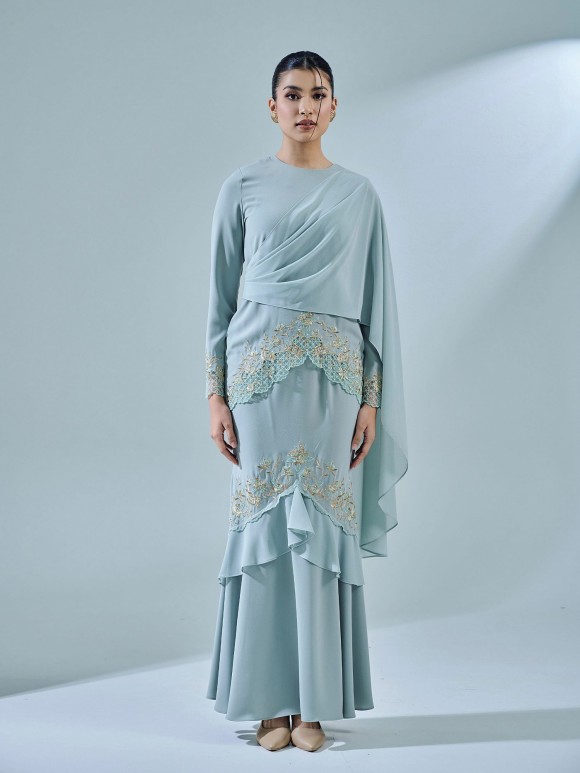 ARIANA KURUNG - DUSTY GREEN ARIANA KURUNG - DUSTY GREEN