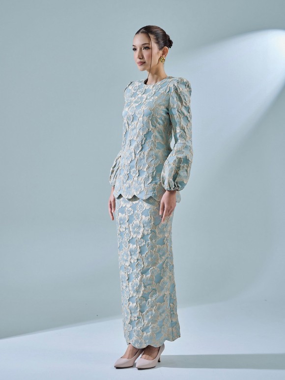 NURITA KURUNG - GOLD MINT NURITA KURUNG - GOLD MINT