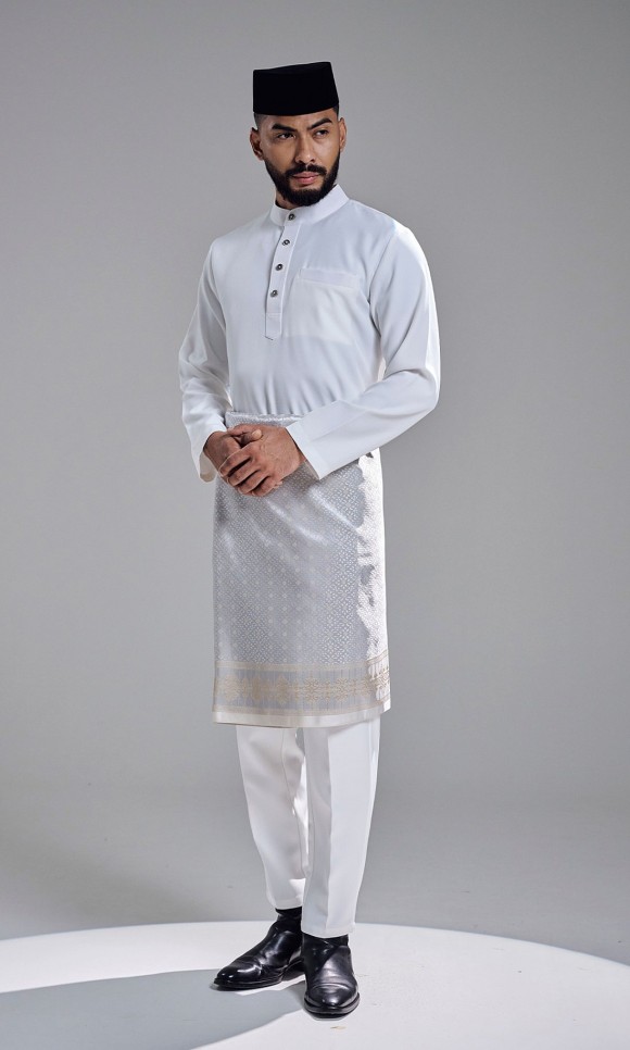KHAREEF BAJU MELAYU - OFF WHITE KHAREEF BAJU MELAYU - OFF WHITE